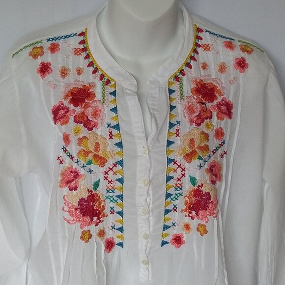 Johnny Was White Embroidered Tunic Top Shirt Size Small - Picture 2 of 4